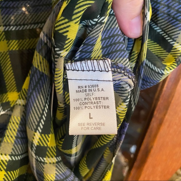 Max & Mia Sheer Plaid Sleeveless Blouse - Picture 9 of 9